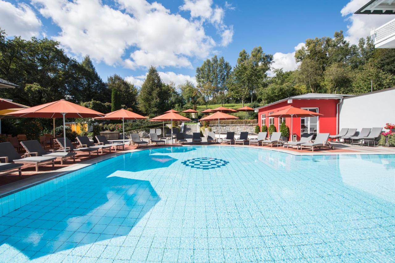 Hotel St. Wolfgang Бад Грисбах Екстериор снимка
