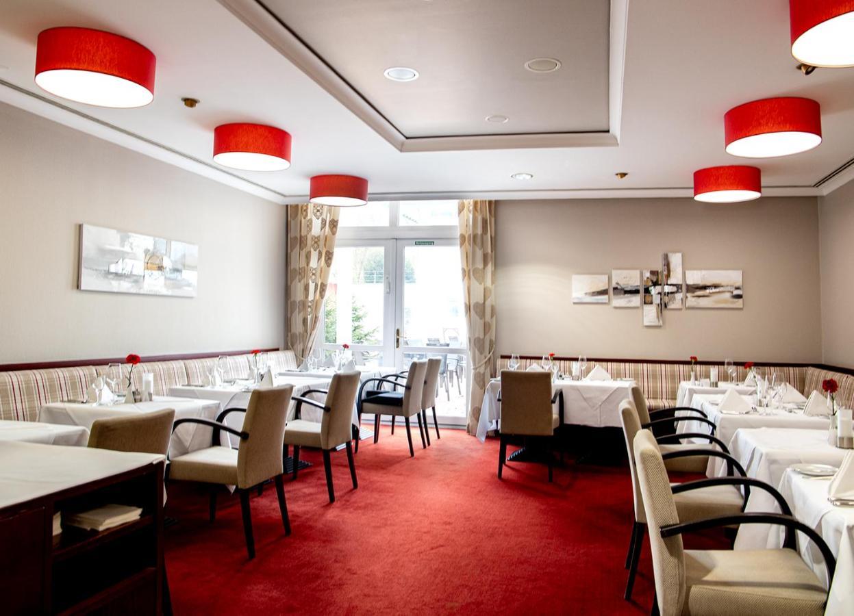 Hotel St. Wolfgang Бад Грисбах Екстериор снимка