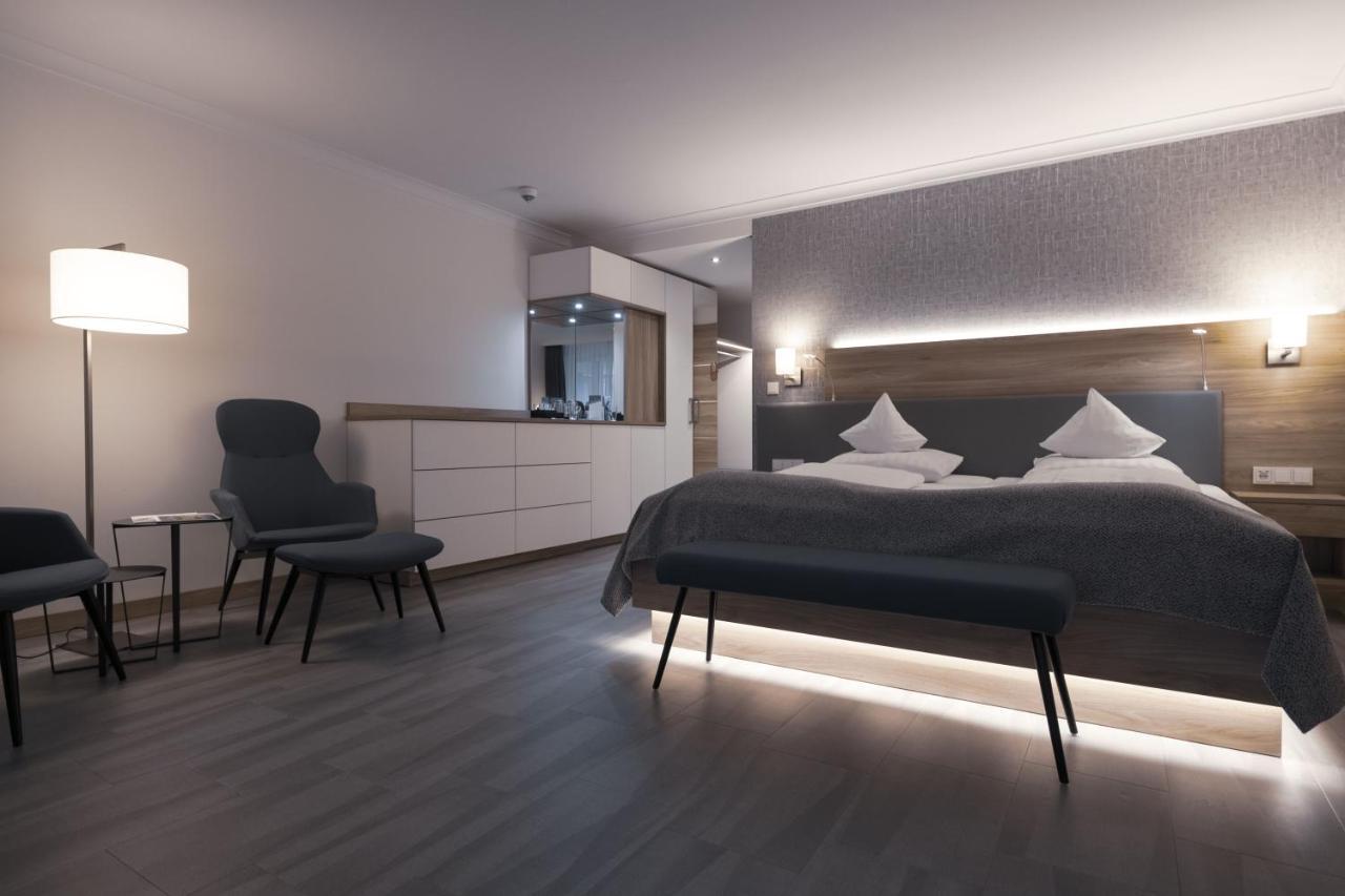 Hotel St. Wolfgang Бад Грисбах Екстериор снимка